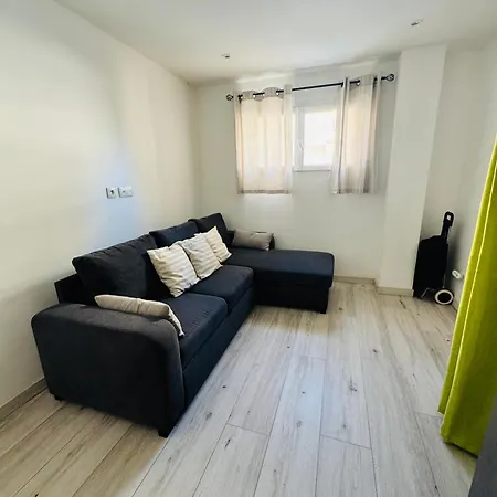 Apartment Large F3, Beach, Center *